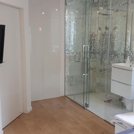 Luxury Apartment With Own Parking Chorzow Exterior photo